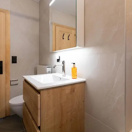 Alpine Hygge By Luxury Lejlighed